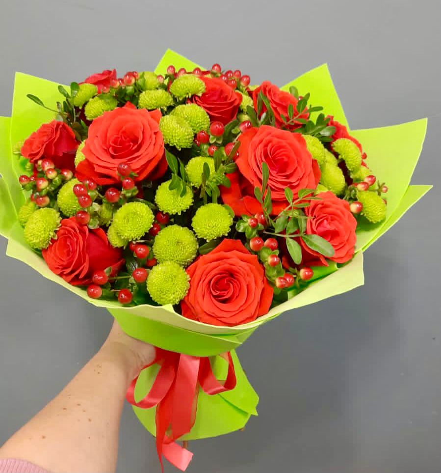 Букет цветов из: Хризантемы и Розы в Шаблыкино