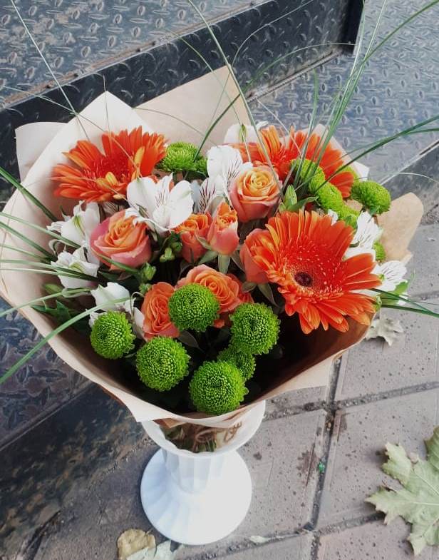 Букет цветов из: Герберы, Хризантемы, Альстромерии и Розы в Шаблыкино
