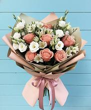 Букет цветов из:  Розы, Альстромерии и Лизиантусы в Шаблыкино