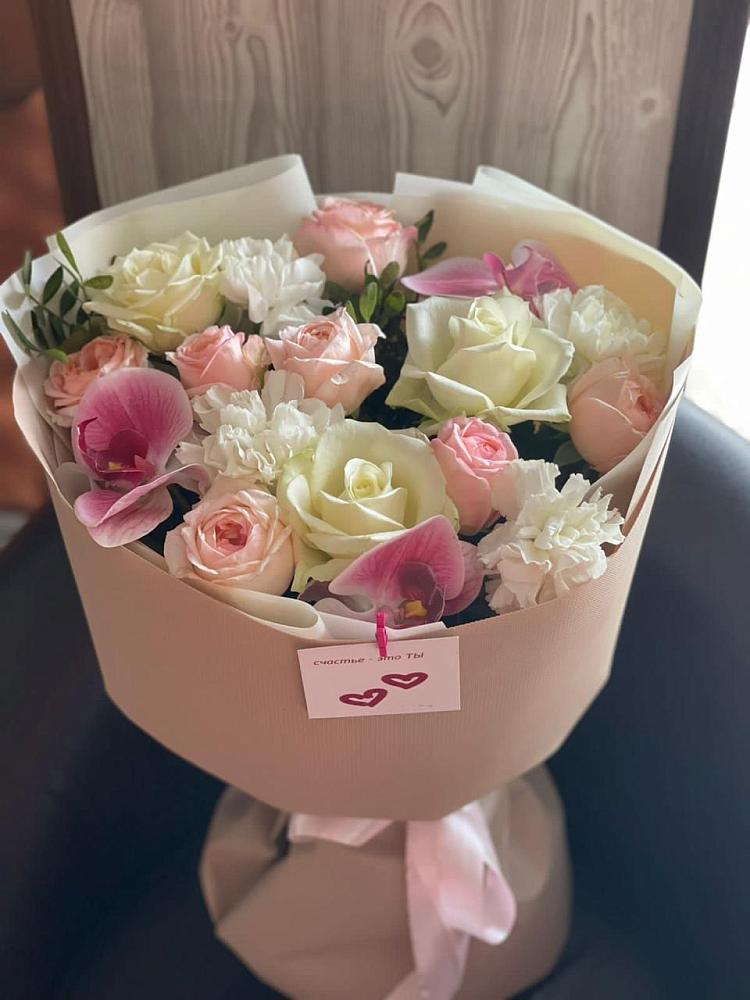 Букет цветов из: Орхидеи, Розы и Гвоздики в Шаблыкино