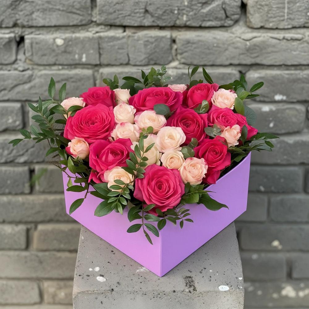 Цветочная композиция из Розы в коробке в Шаблыкино