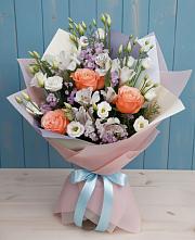 Букет цветов из:  Лизиантусы, Розы, Альстромерии и Гипсофила в Шаблыкино
