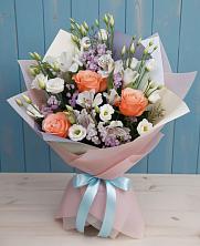 Букет цветов из:  Лизиантусы, Розы, Альстромерии и Гипсофила в Шаблыкино