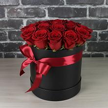 Цветочная композиция из Розы в шляпной коробке в Шаблыкино