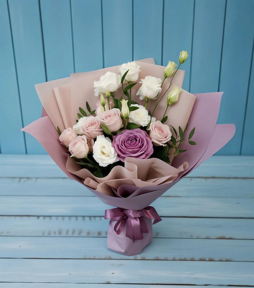 Букет цветов из: Розы и Лизиантусы в Шаблыкино